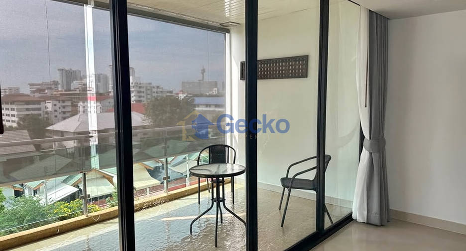 À vendre 2 chambres condo à Jomtien, Pattaya