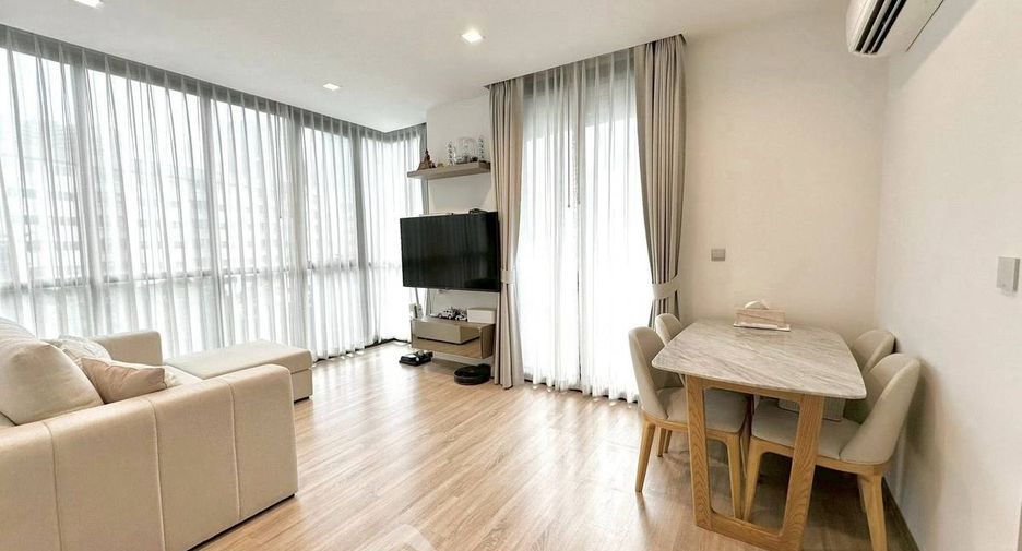 Condo en alquiler de 2 habitaciones en Suan Luang, Bangkok