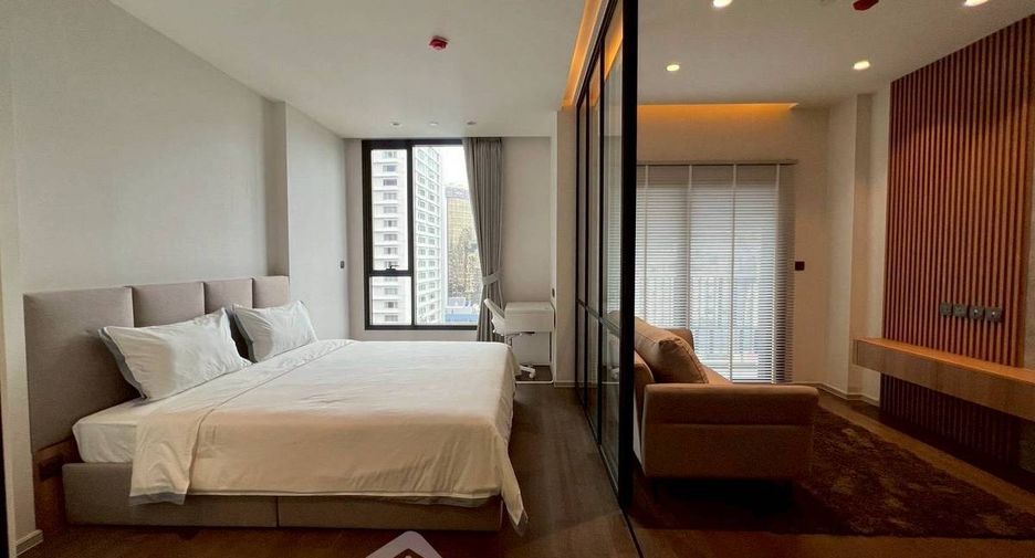 For rent 1 bed condo in Khlong Toei, Bangkok