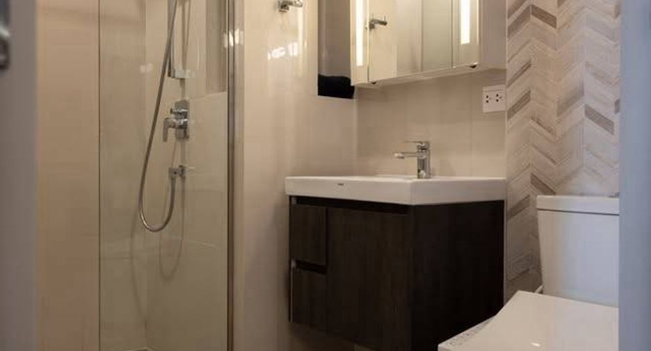 À louer 1 chambre condo à Khlong Toei, Bangkok