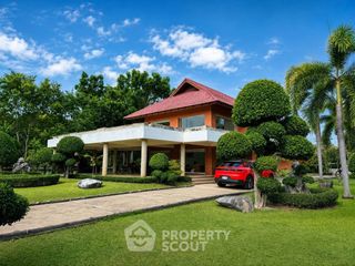For rent 4 bedrooms house in Na Jomtien, Pattaya