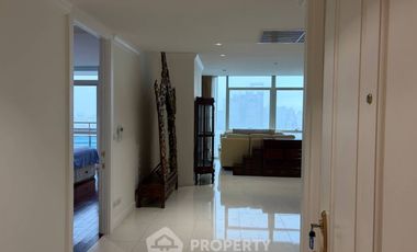 Wohnung zur Miete mit 3 Zimmer in Pathum Wan, Bangkok