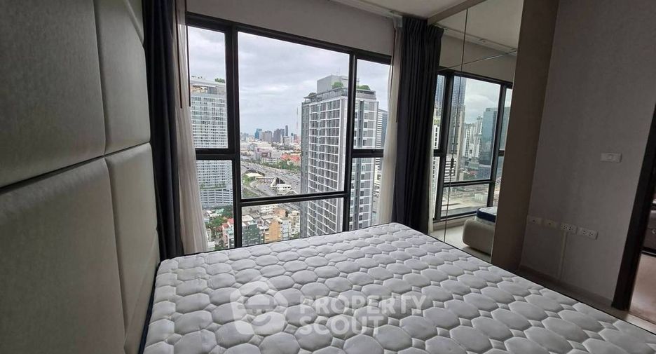Condo en alquiler de 2 habitaciones en Huai Khwang, Bangkok
