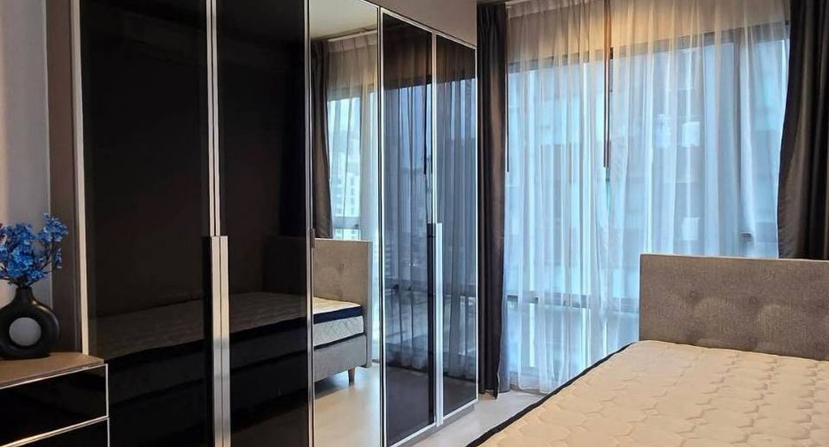 Condo en alquiler de 2 habitaciones en Huai Khwang, Bangkok