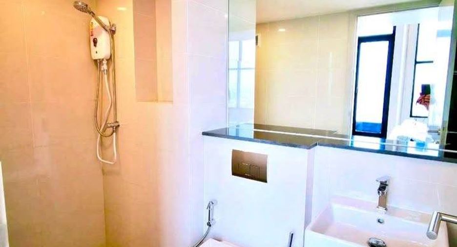 À louer 1 chambre condo à Sathon, Bangkok