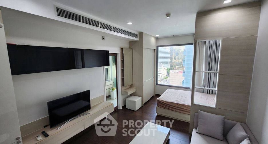 For rent 1 bed condo in Watthana, Bangkok