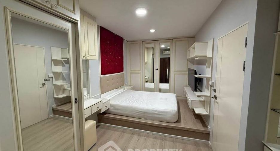 For rent 3 ベッドルーム townhouse in Suan Luang, Bangkok