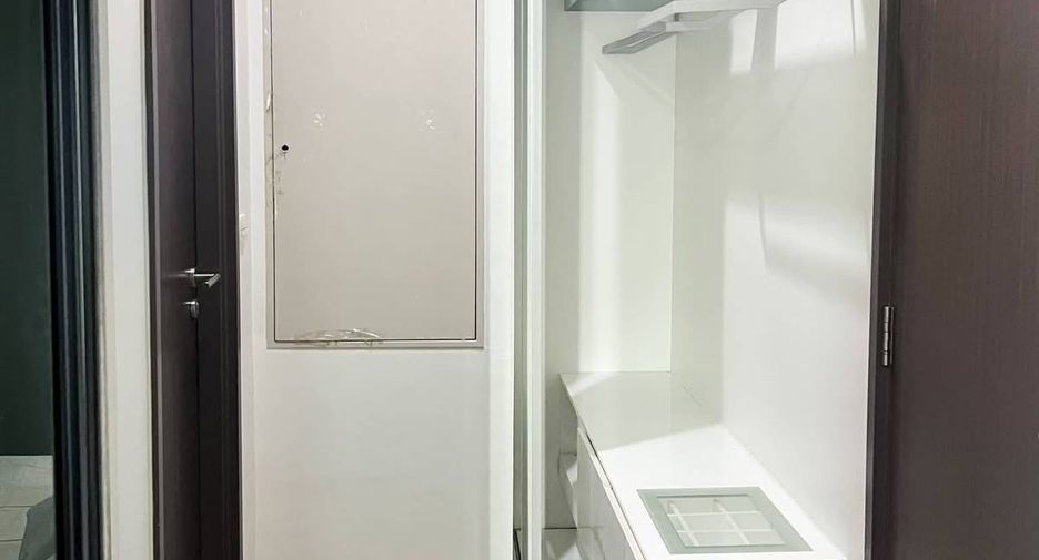 Аренда 1 кровать кондо в Патхум Щан, Бангкок