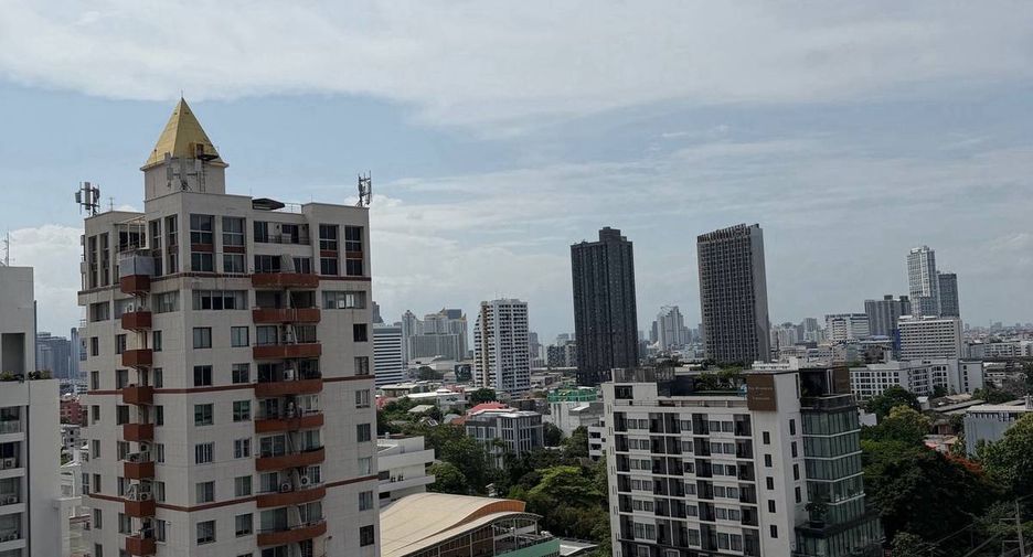 Condo en alquiler de 1 habitaciones en Watthana, Bangkok