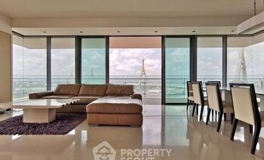 For rent 3 ベッドルーム condo in Yan Nawa, Bangkok