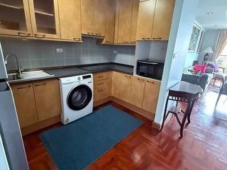 For rent 2 bedrooms condo in Yan Nawa, Bangkok