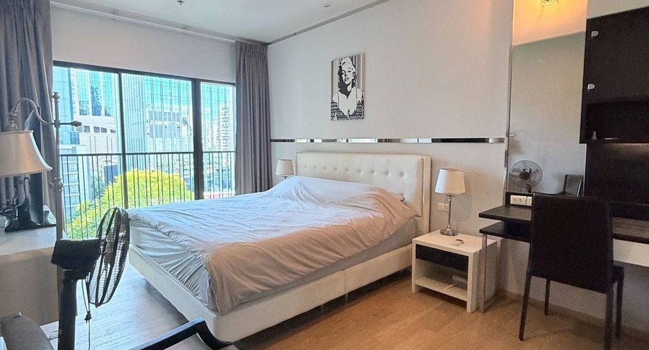 For rent 1 bed condo in Khlong Toei, Bangkok