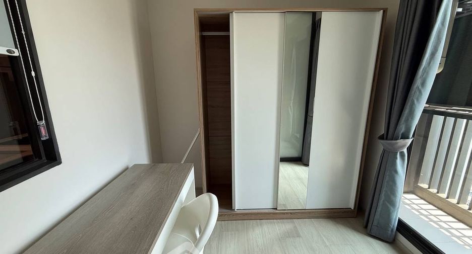 For rent 1 bed condo in Pathum Wan, Bangkok