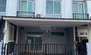 For sale 3 bedrooms townhouse in Sai Mai, Bangkok