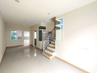 For sale 4 bedrooms townhouse in Bang Phli, Samut Prakan