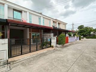 For sale 3 bedrooms townhouse in Bang Phli, Samut Prakan