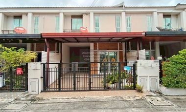 For sale 3 bedrooms townhouse in Bang Phli, Samut Prakan