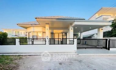 出售 3 卧室 独立屋 在 Bang Lamung, Chon Buri