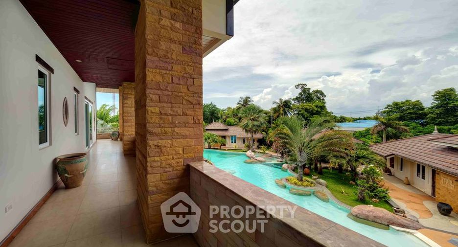 For sale 10 ベッドルーム villa in Bang Saray, Pattaya