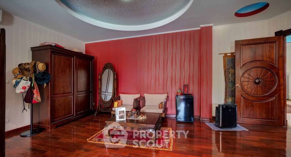 For sale 10 ベッドルーム villa in Bang Saray, Pattaya