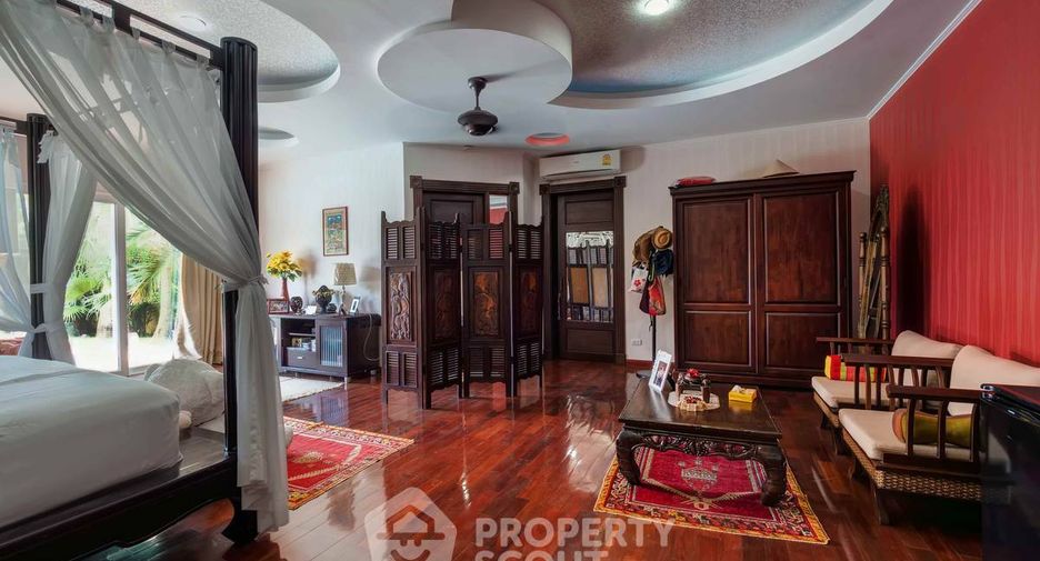 For sale 10 ベッドルーム villa in Bang Saray, Pattaya