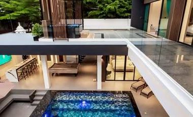 Villa zur Miete und zum Kauf mit 7 Zimmer in Jomtien, Pattaya