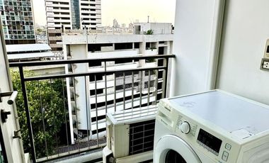Condo en alquiler de 1 habitaciones en Khlong San, Bangkok