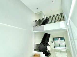 For rent 2 bedrooms retail Space in Nong Khaem, Bangkok