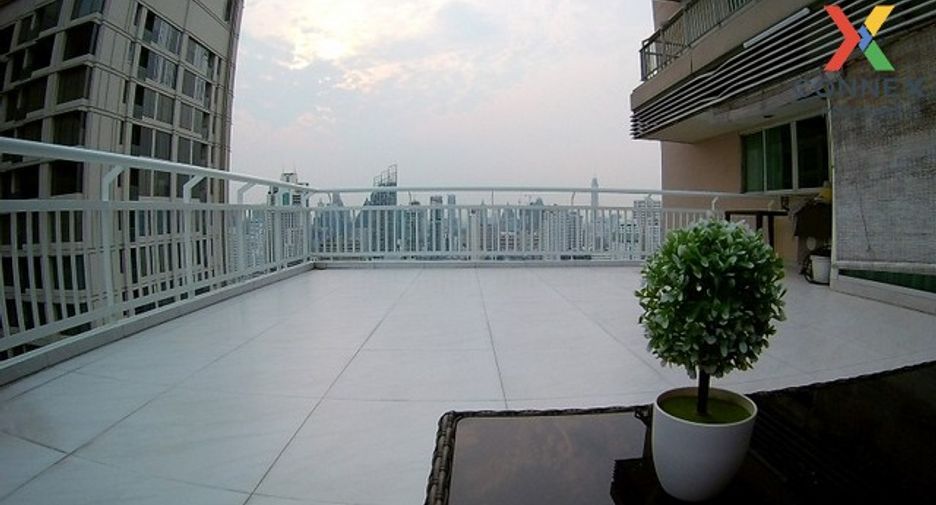 Wohnung zur Miete mit 2 Zimmer in Watthana, Bangkok