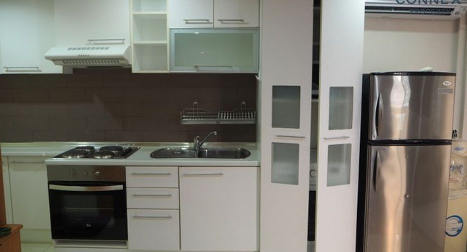Wohnung zur Miete mit 2 Zimmer in Watthana, Bangkok