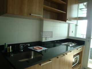 For rent 1 bed condo in Khlong San, Bangkok