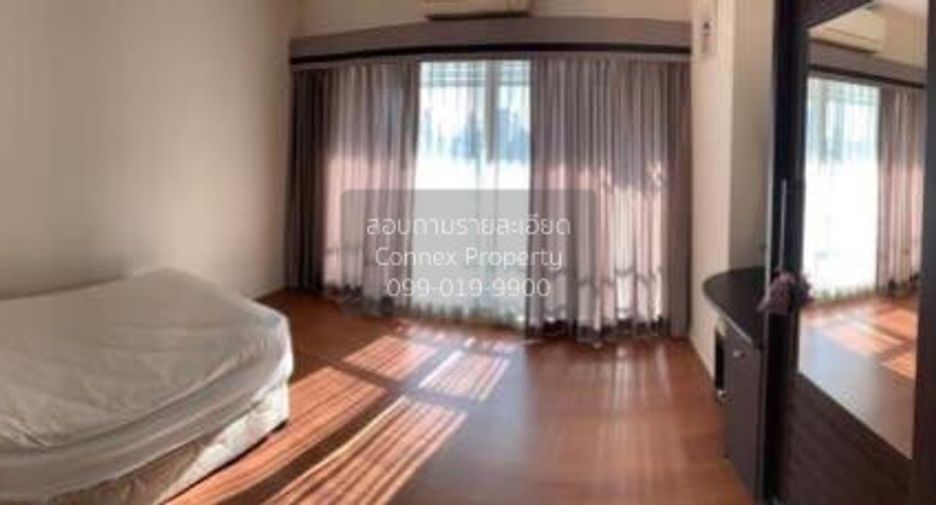 À louer 3 chambres condo à Watthana, Bangkok