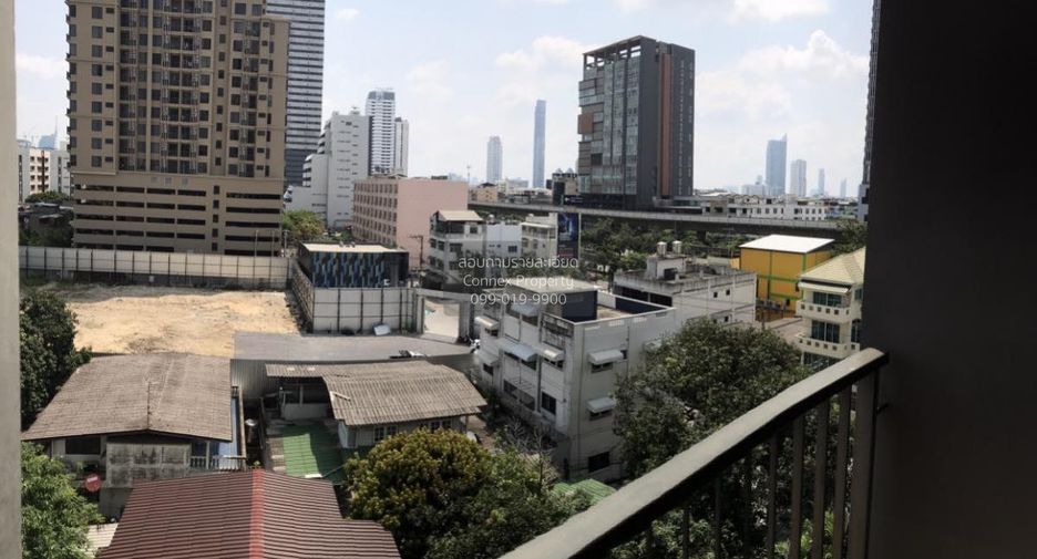 Condo en alquiler de 1 habitaciones en Khlong San, Bangkok