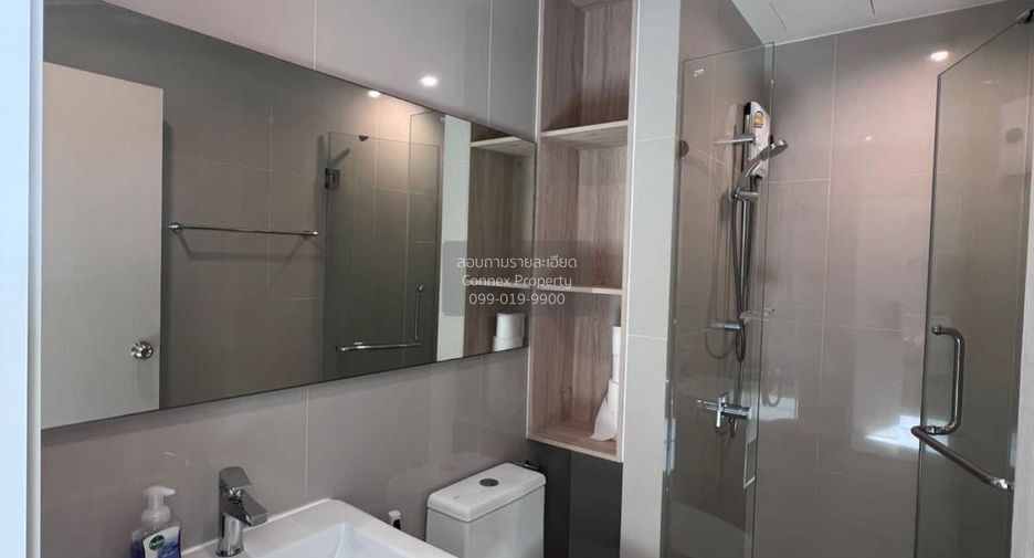 For rent 2 bedrooms condo in Bang Na, Bangkok