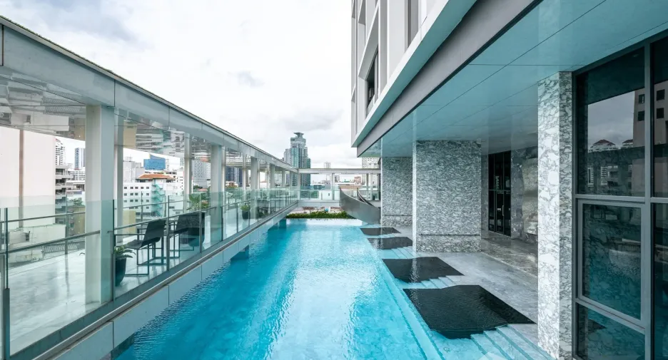For rent 1 bed condo in Khlong Toei, Bangkok