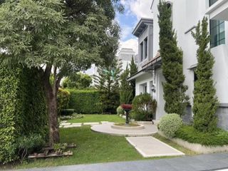 Haus zum Kauf mit 5 Zimmer in Saphan Sung, Bangkok