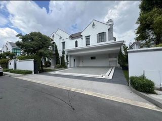 Haus zum Kauf mit 5 Zimmer in Saphan Sung, Bangkok