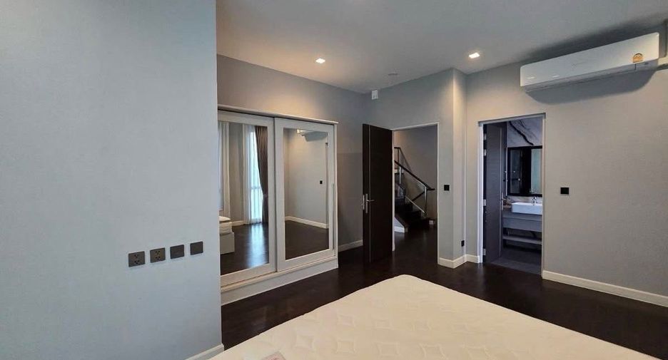 For rent 4 bedrooms house in Suan Luang, Bangkok
