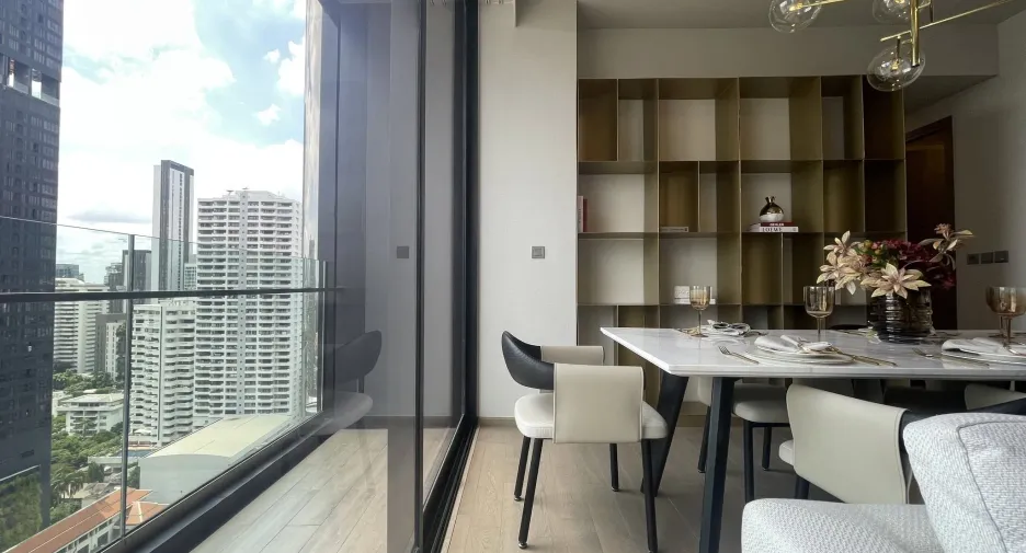 Condo en alquiler de 2 habitaciones en Khlong Toei, Bangkok