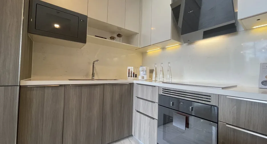 Condo en alquiler de 2 habitaciones en Khlong Toei, Bangkok