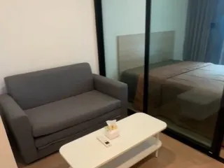 Wohnung zum Kauf mit 1 Zimmer in Wang Thonglang, Bangkok