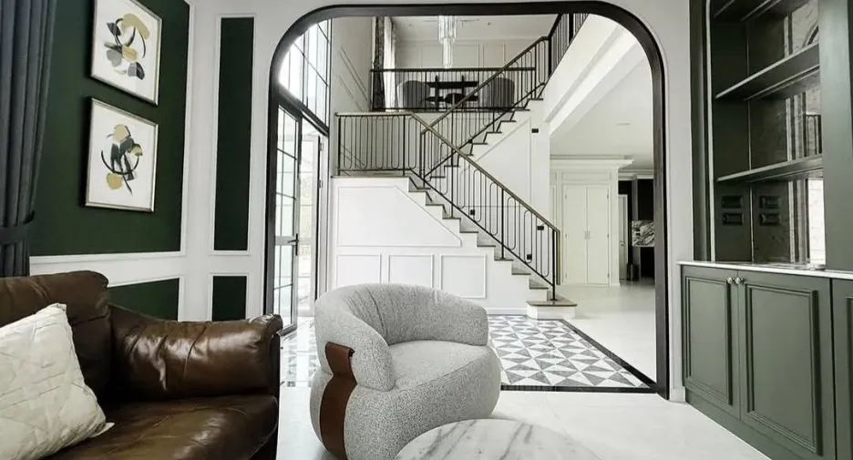 Casa en venta de 5 habitaciones en Bang Phli, Samut Prakan