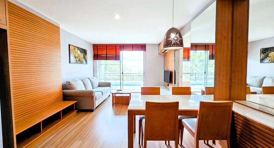 For rent 2 bedrooms condo in Watthana, Bangkok