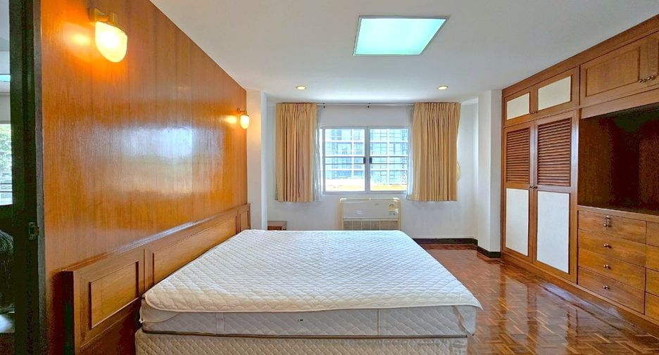 ให้เช่า 3 ห้องนอน คอนโด ใน วัฒนา, กรุงเทพฯ