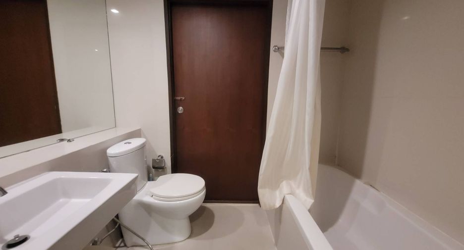 Wohnung zur Miete mit 1 Zimmer in Pathum Wan, Bangkok