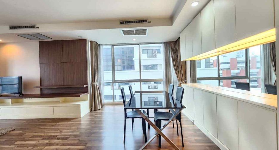 À louer 2 chambres condo à Pathum Wan, Bangkok