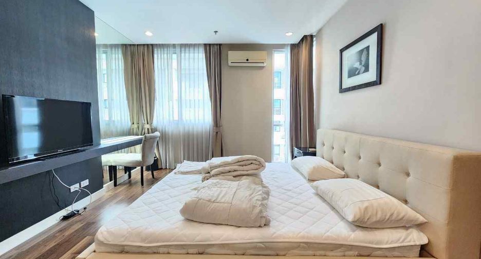 À louer 2 chambres condo à Pathum Wan, Bangkok