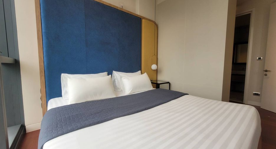 For rent 1 bed condo in Watthana, Bangkok