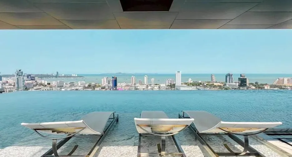 For sale 1 bed condo in Bang Lamung, Chonburi