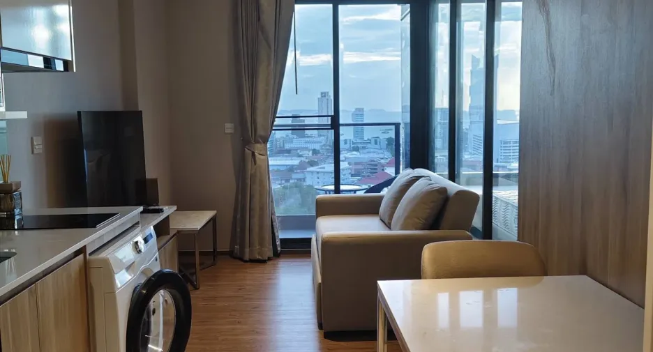 For sale 1 bed condo in Bang Lamung, Chonburi